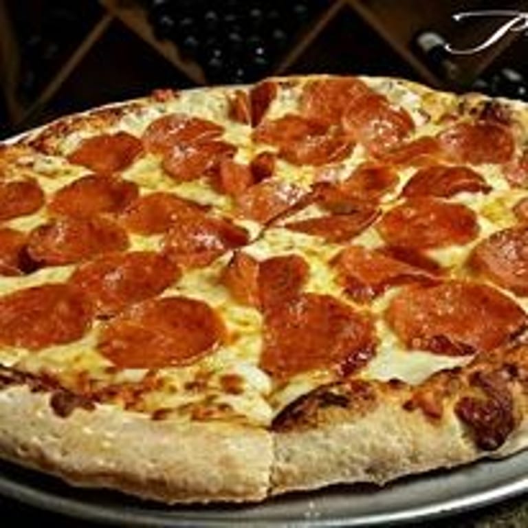Delicious Pepperoni Pizza